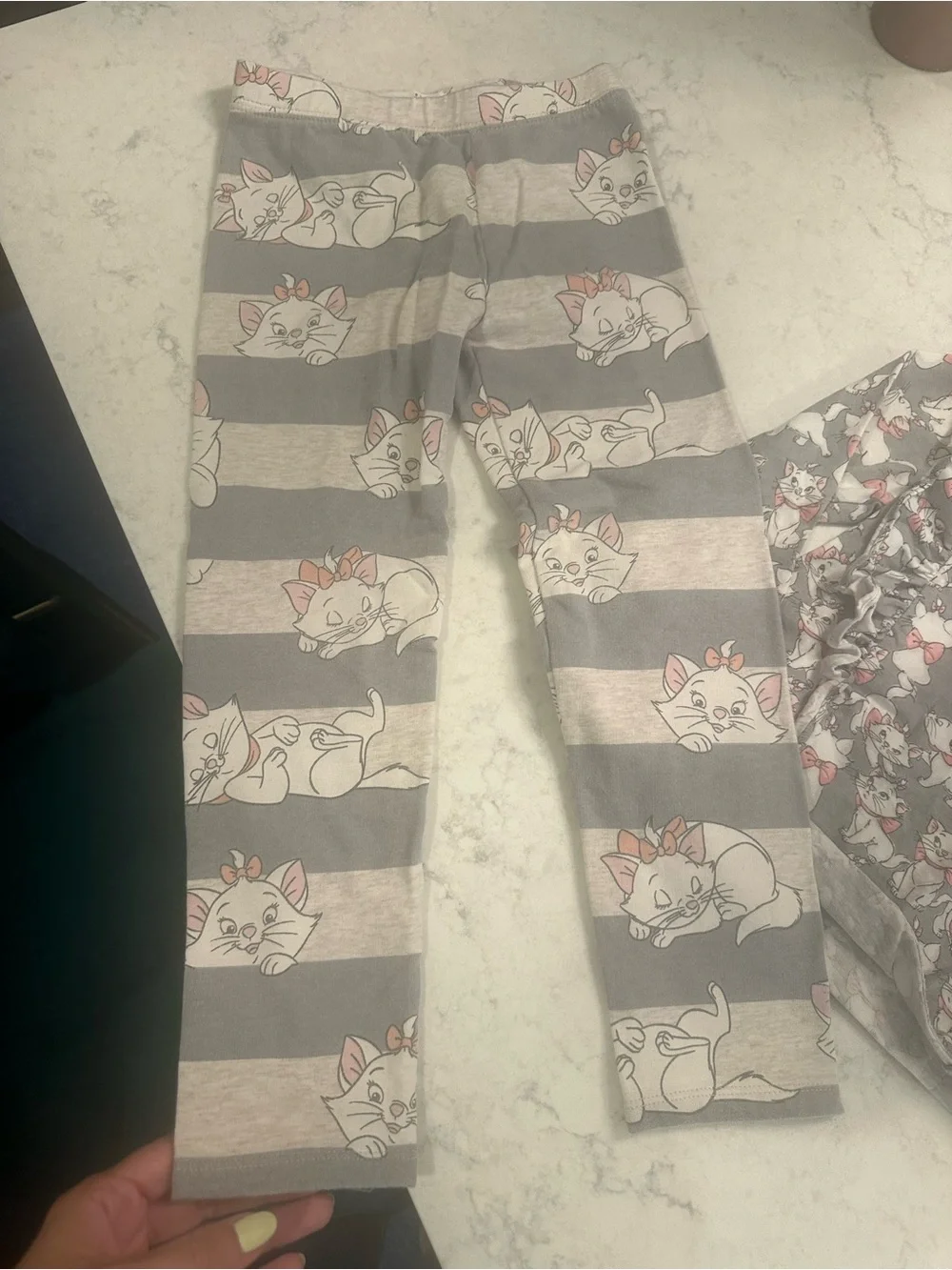 GAP x Disney Lady and the Tramp Gray and Pink Cat Print Pajama Set